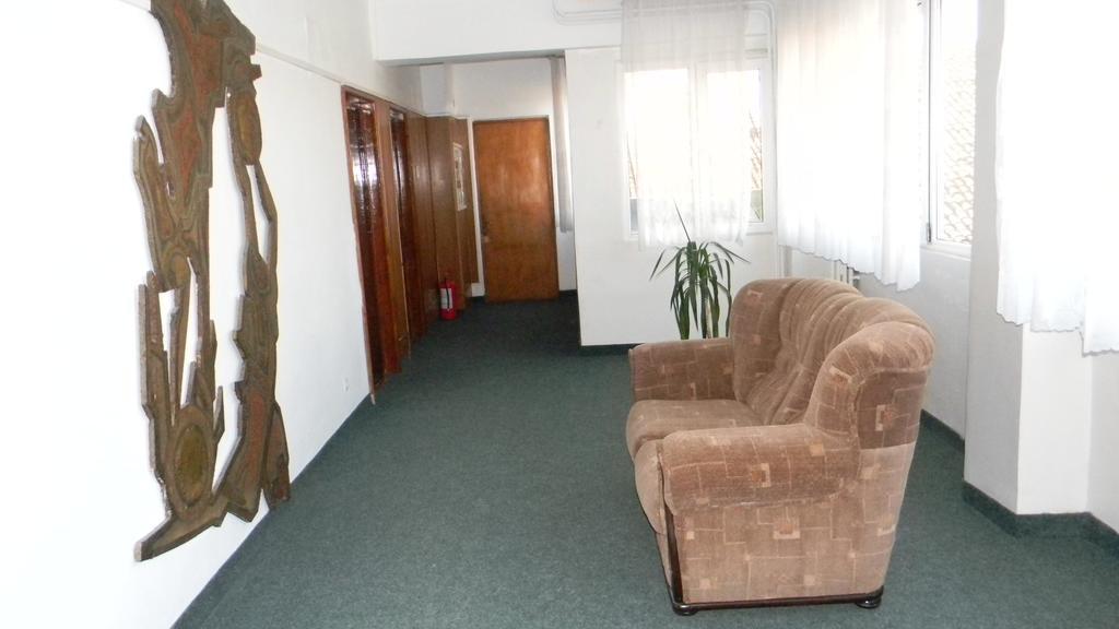 Hotel Dobrogea Констанца Екстериор снимка