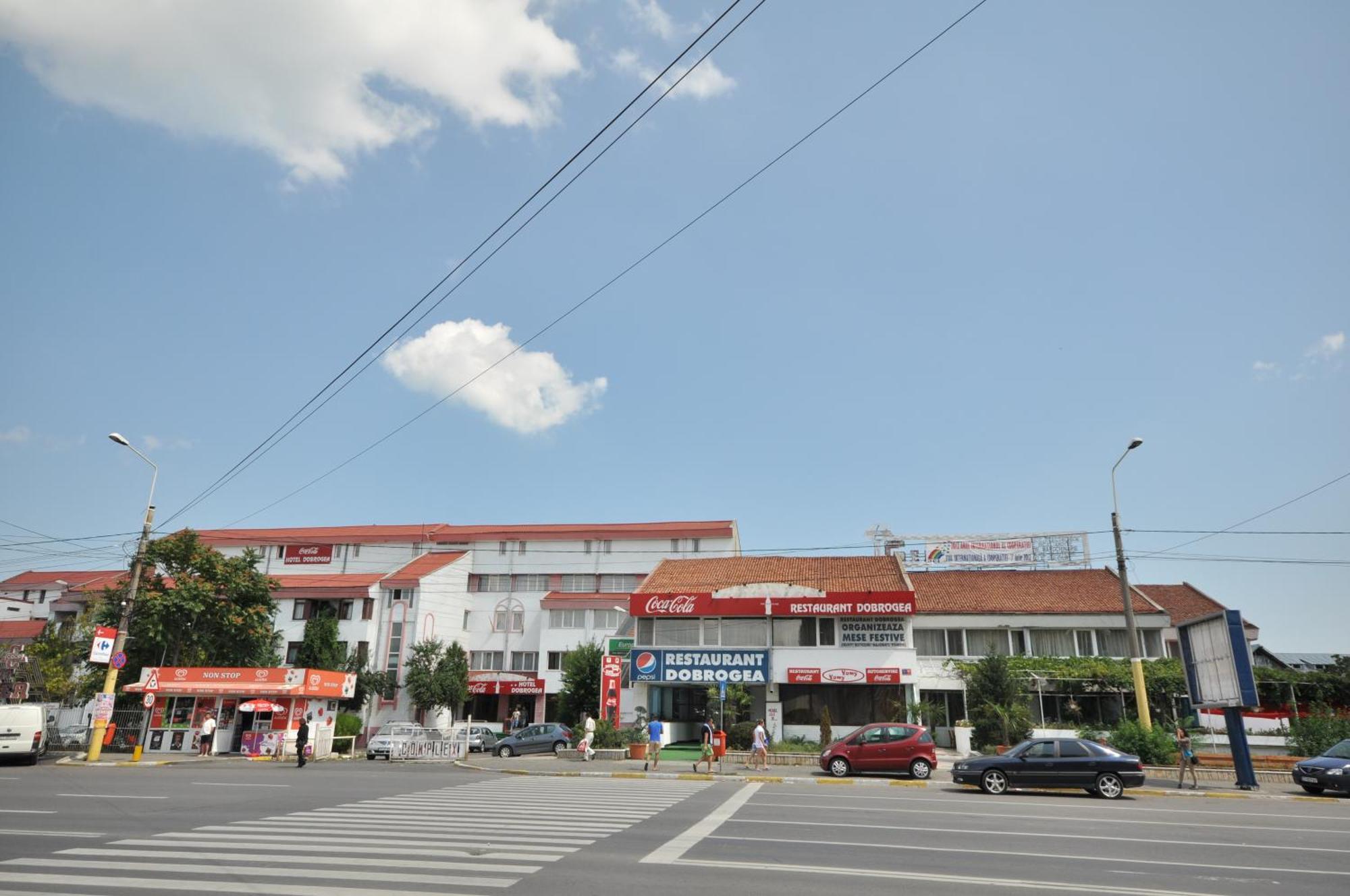 Hotel Dobrogea Констанца Екстериор снимка