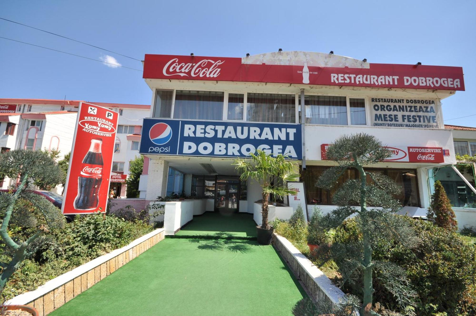 Hotel Dobrogea Констанца Екстериор снимка