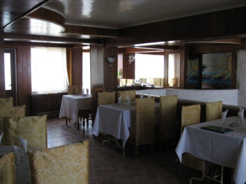 Hotel Dobrogea Констанца Екстериор снимка